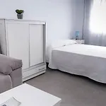 Apartamento Estudios Contemporaneos Y Centricos Solo Familias Parejas Conil De La Frontera