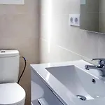 Estudios Contemporaneos Y Centricos Solo Familias Parejas Apartamento *