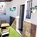 Estudios Contemporaneos Y Centricos Solo Familias Parejas * Conil De La Frontera