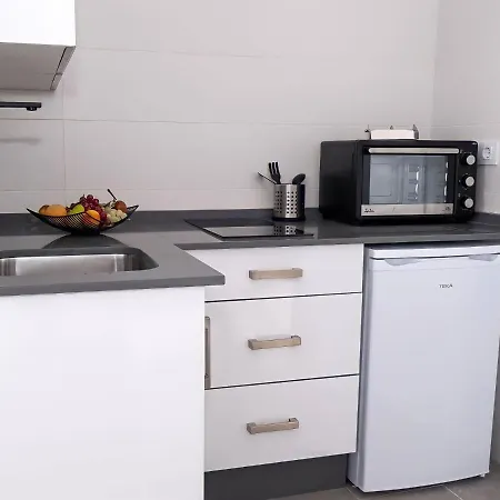 Apartamento Estudios Contemporaneos Y Centricos Solo Familias Parejas Conil De La Frontera