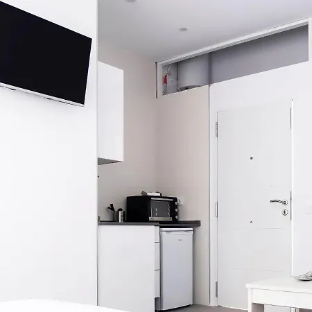 Apartamento Estudios Contemporaneos Y Centricos Solo Familias Parejas