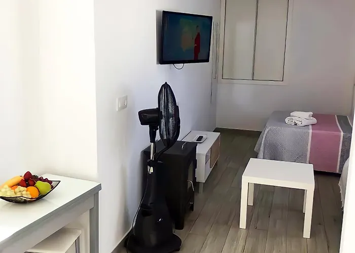 Estudios Contemporaneos Y Centricos Solo Familias Parejas * كونيل ذي لا فرونتيرا